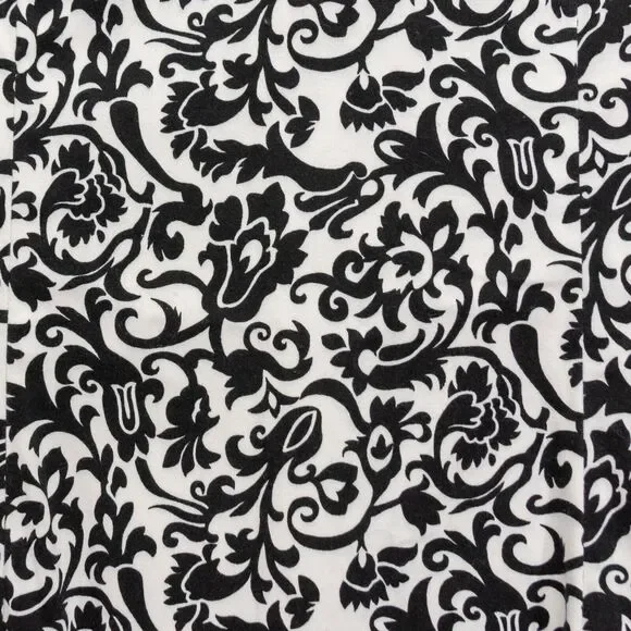 Women's Size 12 Large Sleeveless Dress dBy Ltd. Black White Floral Knee Length - Picture 5 of 5